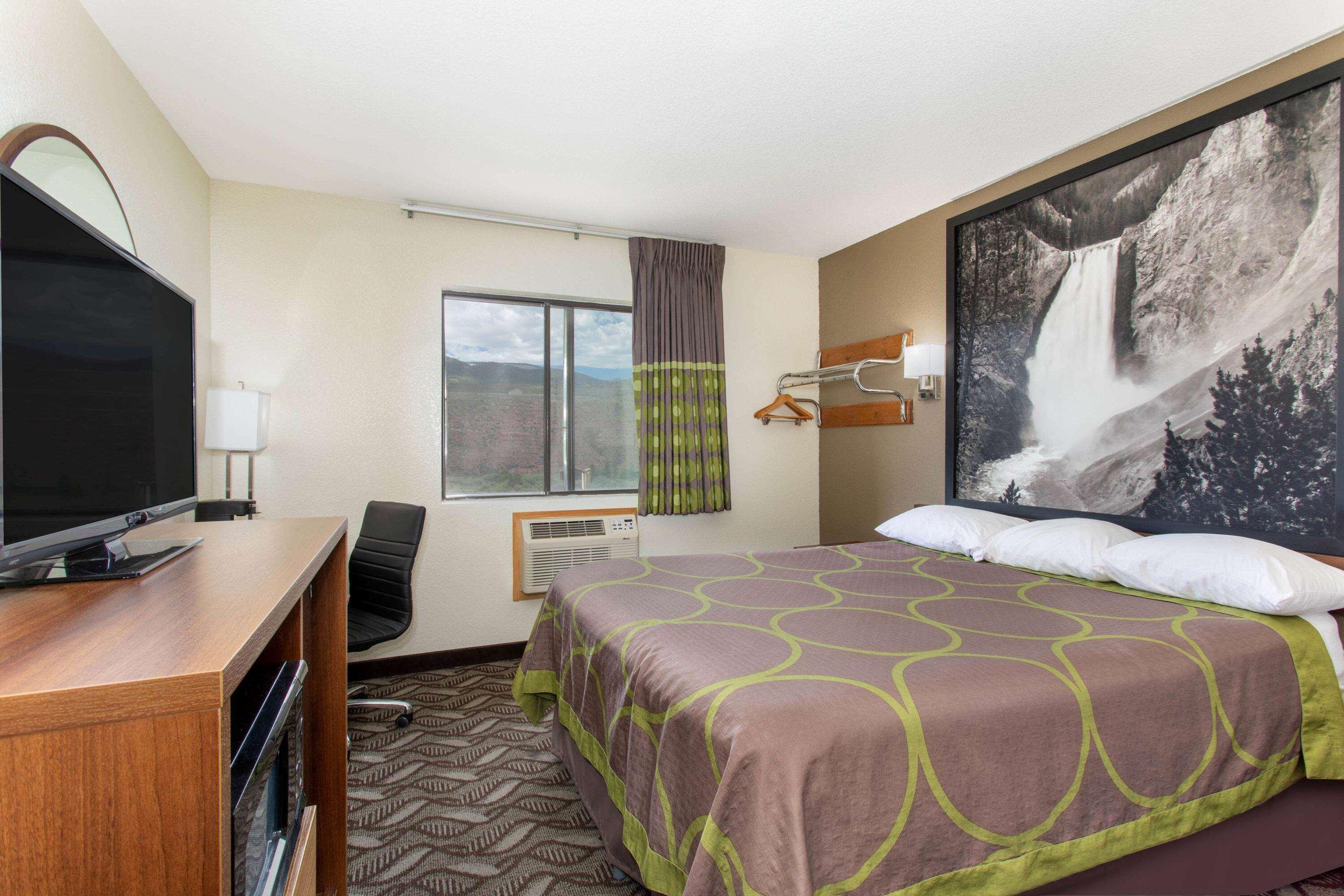 Super 8 By Wyndham Dubois Motel Esterno foto