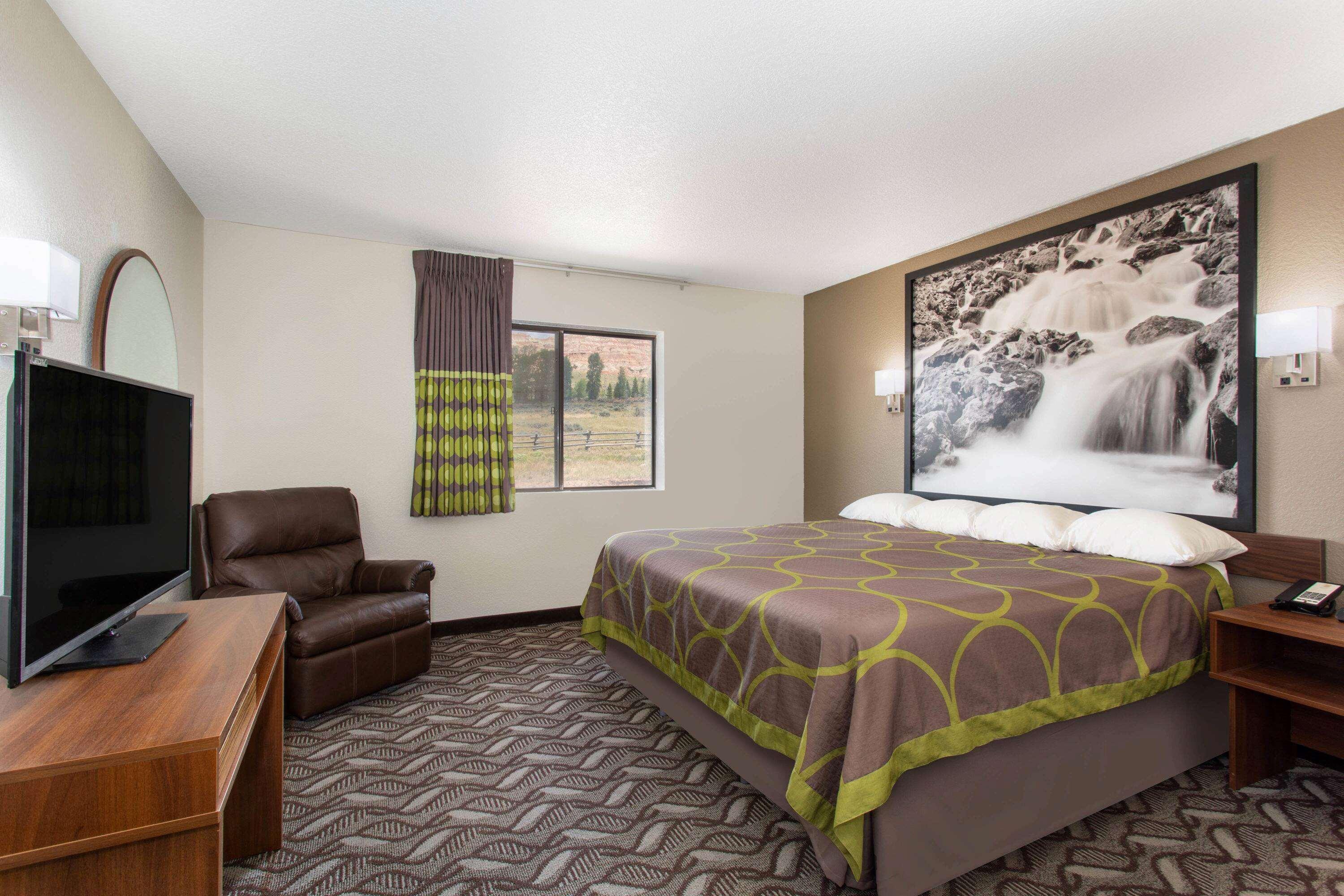 Super 8 By Wyndham Dubois Motel Esterno foto